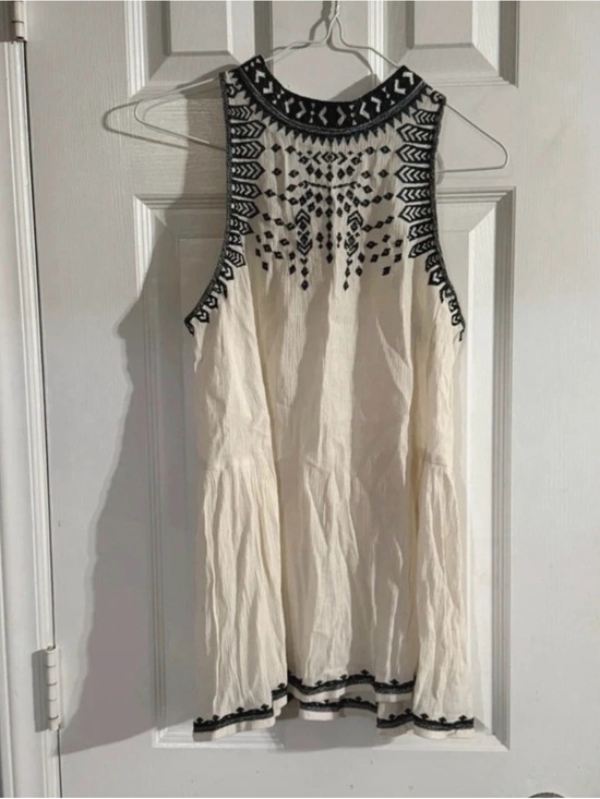 Altar'd State Tops - Altar'd State Ivory Black Embroidered Boho High Neck Sleeveless Top Size Small